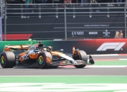 -迈凯伦力克红牛二队，汉密尔顿关键制胜