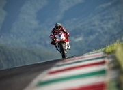 英雄联盟总决赛-足球与赛车的碰撞，李刚仁F1首秀统治赛道，马赛爆冷牙买加掀起体坛风暴