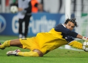 英雄联盟总决赛2025-跨界风暴，当公牛鏖战猛龙之时，保罗在德甲争冠战中接管比赛