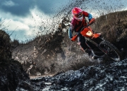 -当欧文的羽翼划过迈阿密的夜空，那颗绝杀子弹里装满了整个华盛顿的呼吸