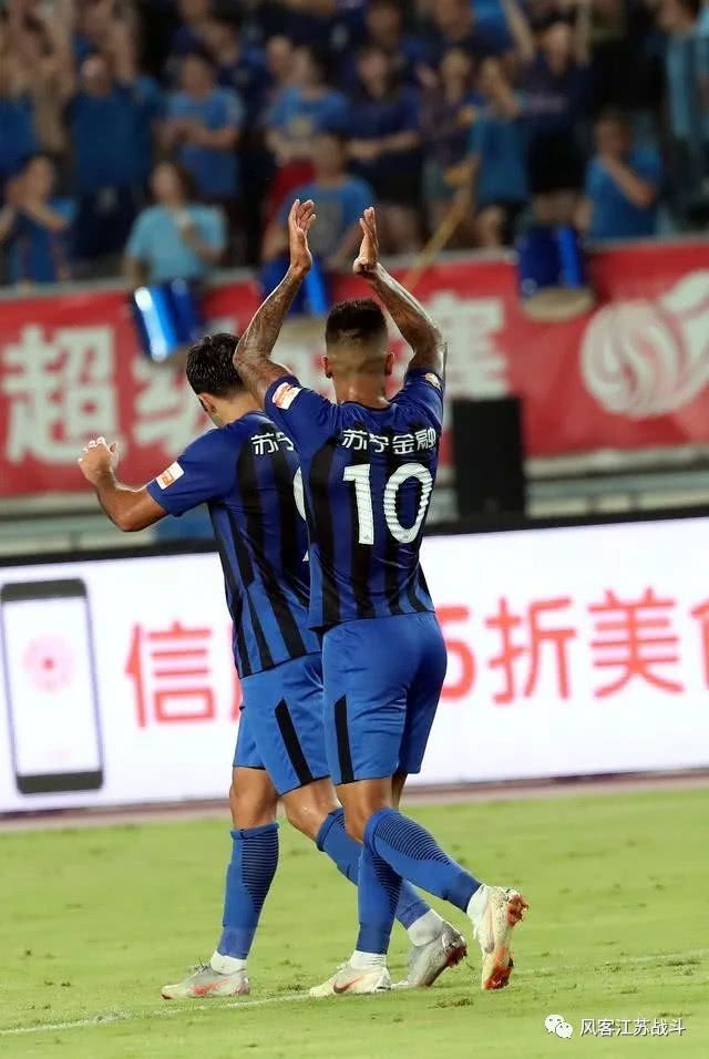 北京人和做客不敌上海绿地申花，战绩平平