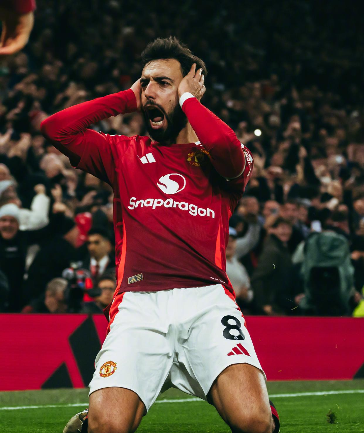 曼联势头复苏，眼看走出低谷