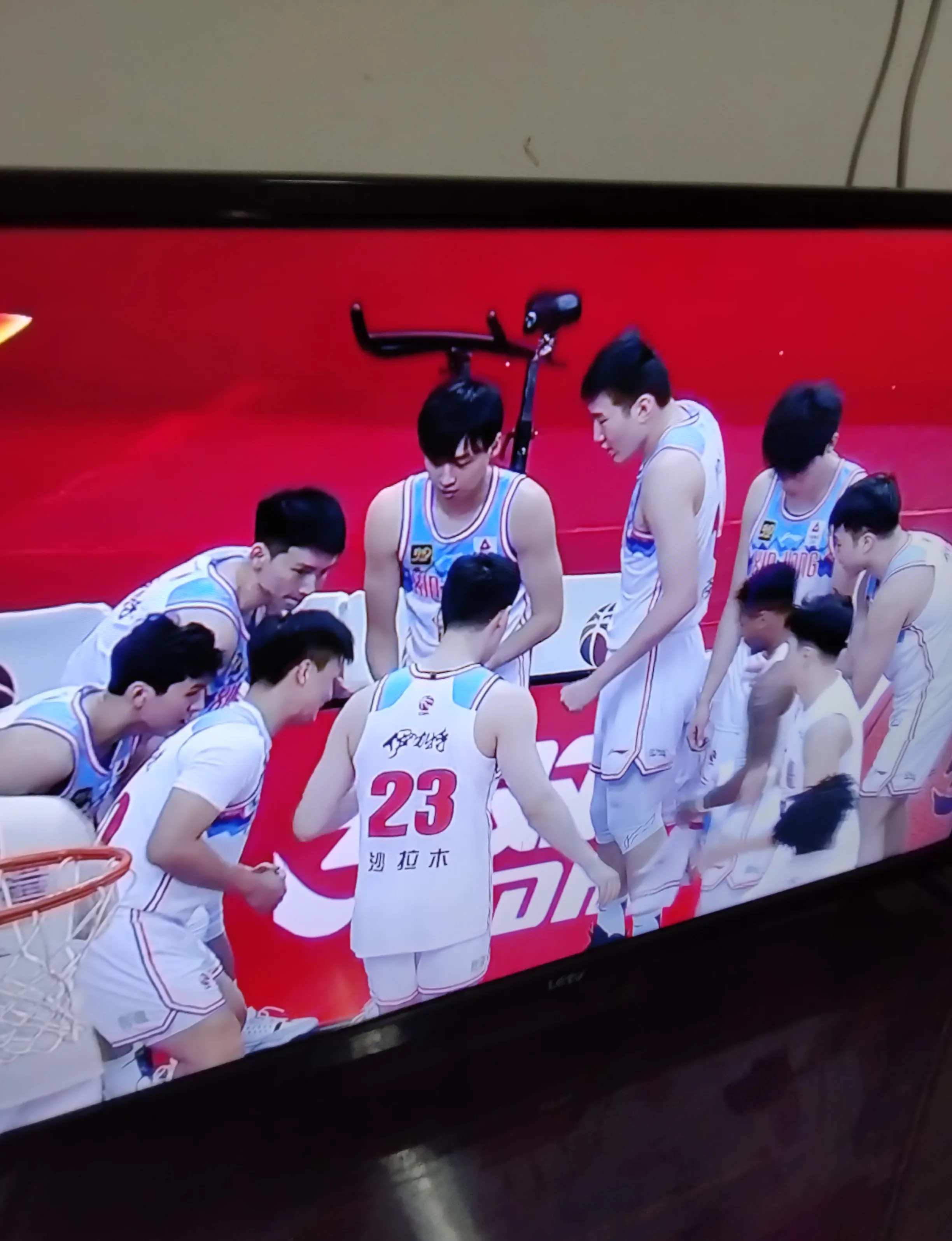 山东西王男篮主力球员受伤，战绩受影响的简单介绍