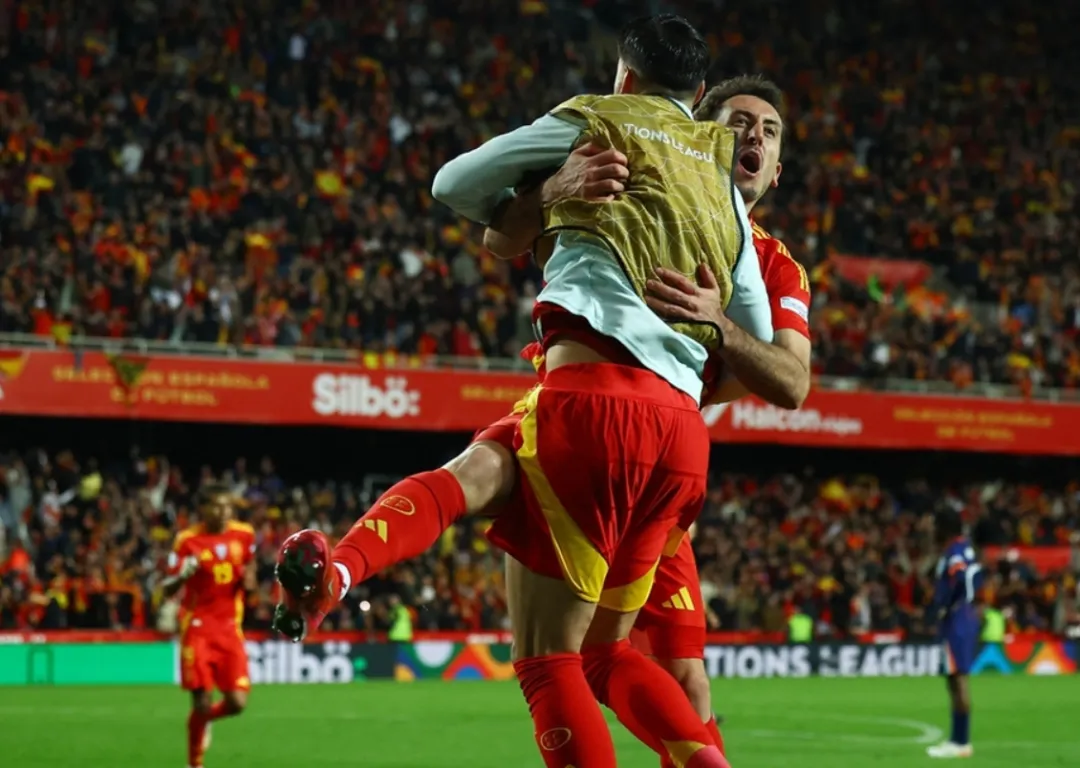 欧洲国家杯决赛胜负悬念重重,双方实力强劲 欧洲国家杯决赛胜负悬念重重,双方实力强劲