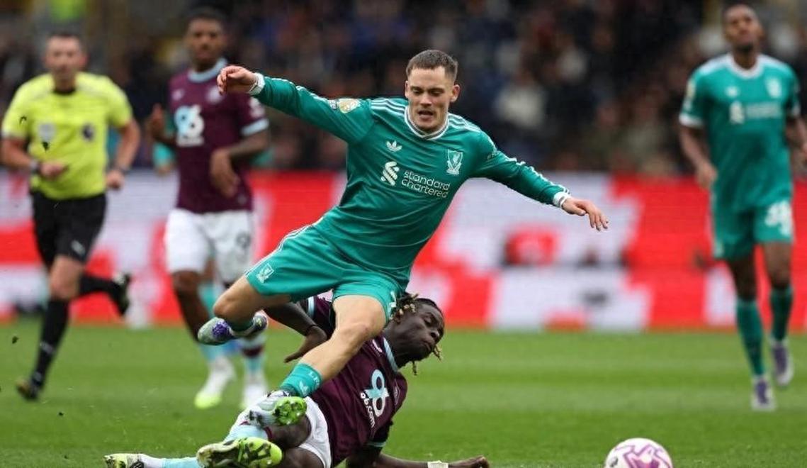 利物浦客场惨败，主将受伤加重困境的简单介绍