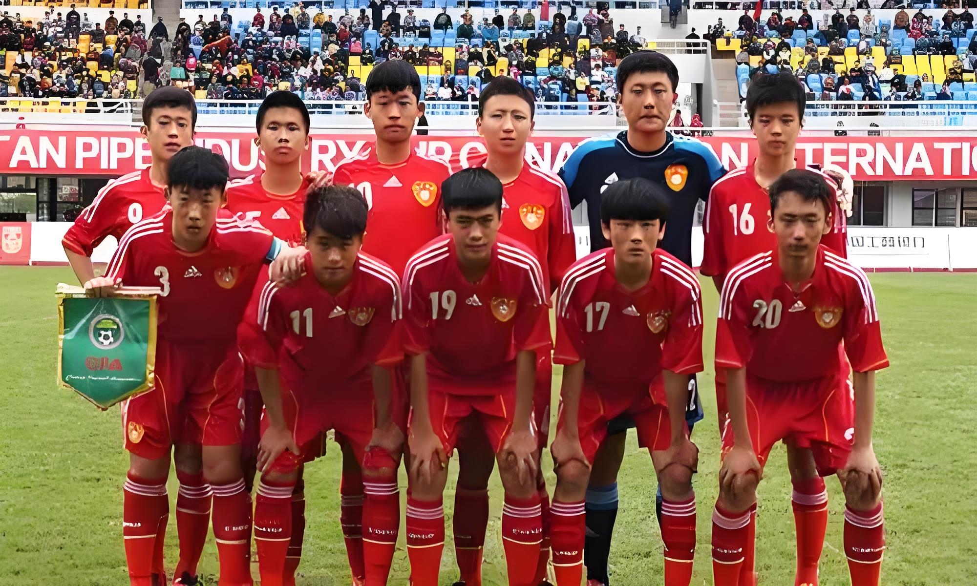 战队实力对比，球员们的表现引发热议的简单介绍