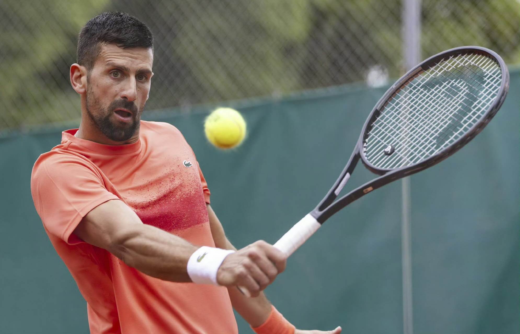 法网险胜年终总决赛，德约科维奇统治全场的简单介绍