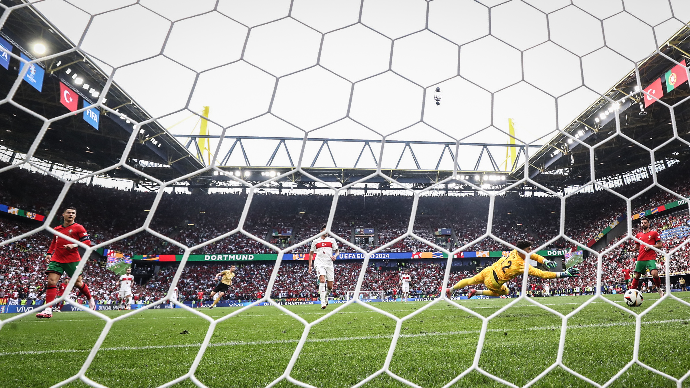 比利时国家队突围晋级欧洲杯半决赛