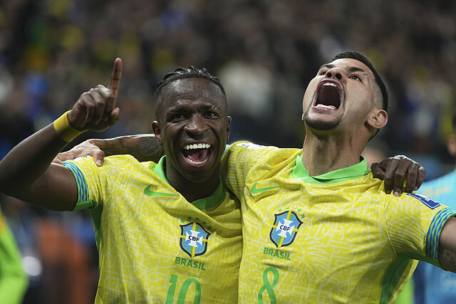 尤文图斯以一球小胜巴勒斯坦，埃克森拉破僵