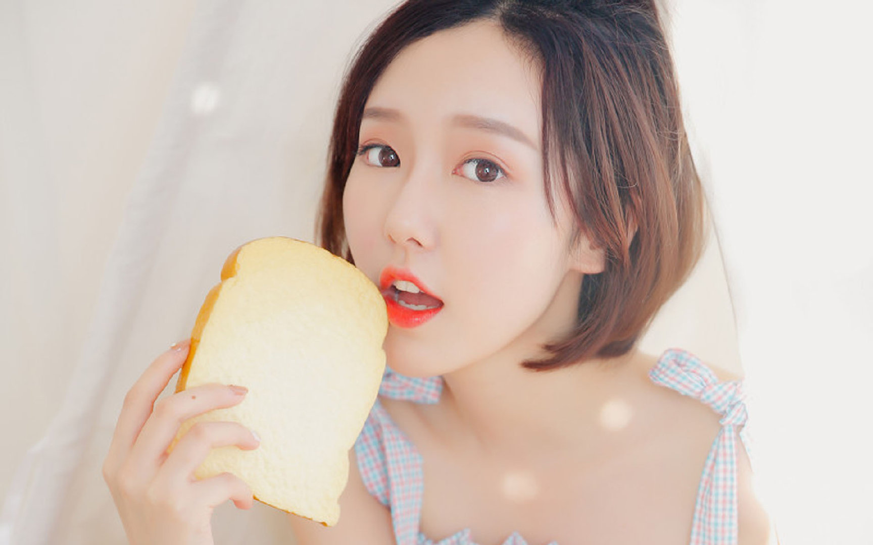 欧冠淘汰赛之夜,文班亚马的关键节点连续得分,铸就传奇逆转