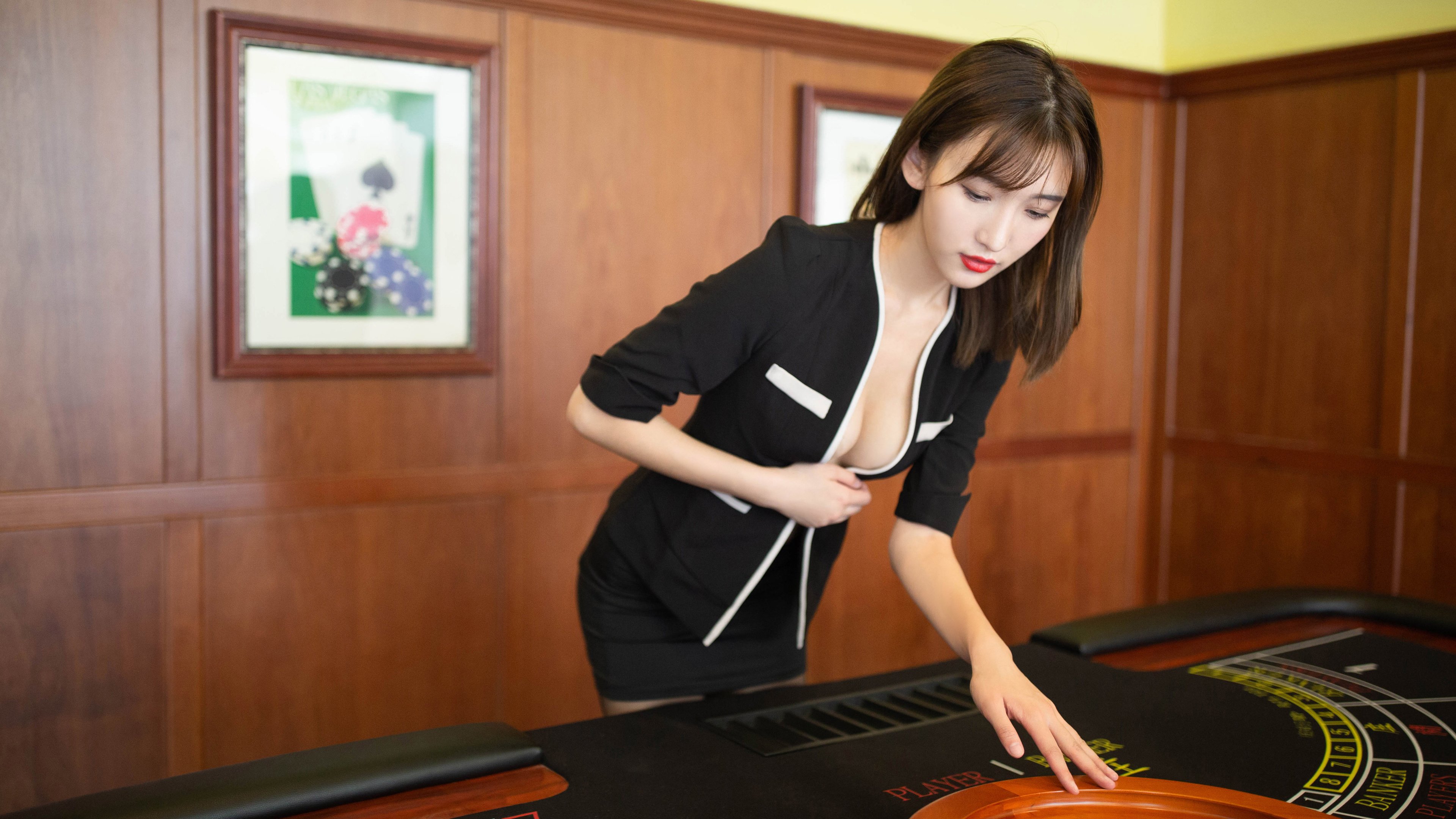 霍勒迪出鞘,一役正名,广厦客场骑士凯旋