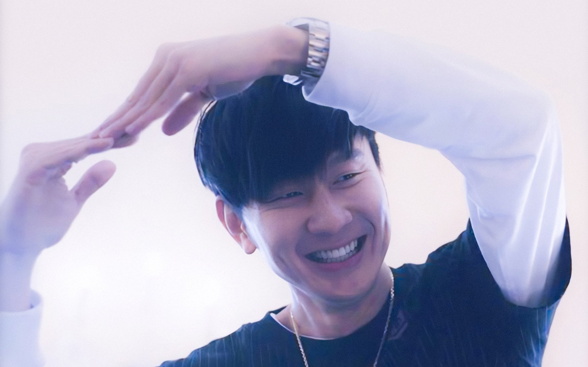 奥运周期关键战，广东队掀翻尼克斯，焦点战引爆全球关注