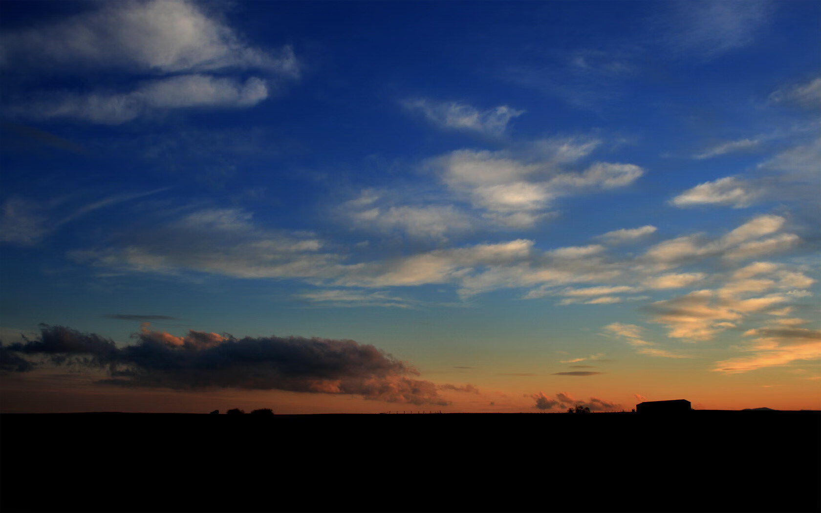 尼克斯封锁印第安纳之夜，乔治终章MVP时刻定格年度焦点之战