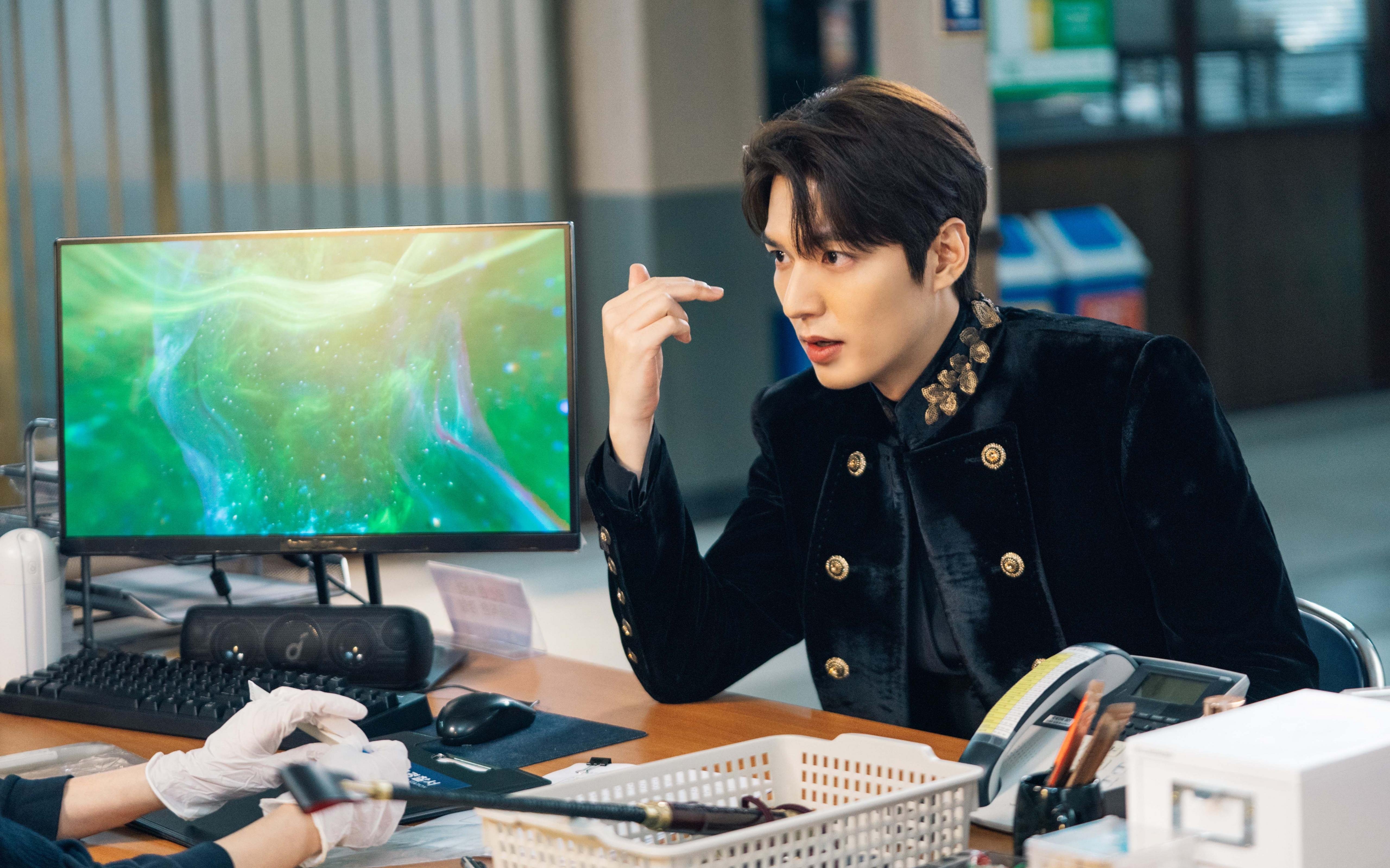 锁链与节拍器，富安健洋如何以亚特兰大之道重塑日本队骨骼