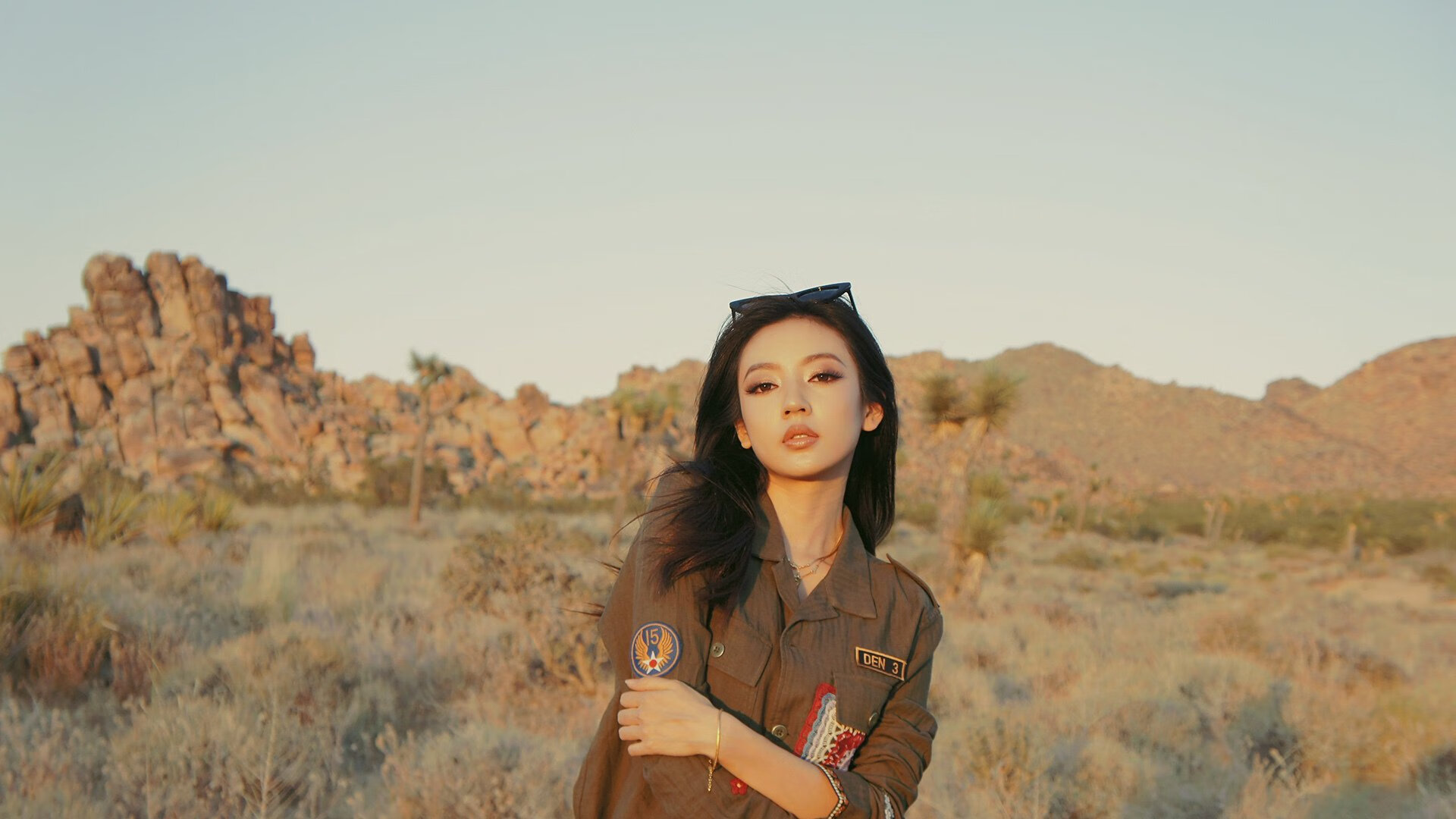 双重逆转夜，东契奇从冰点到沸点，快船翻盘背后的英雄叙事